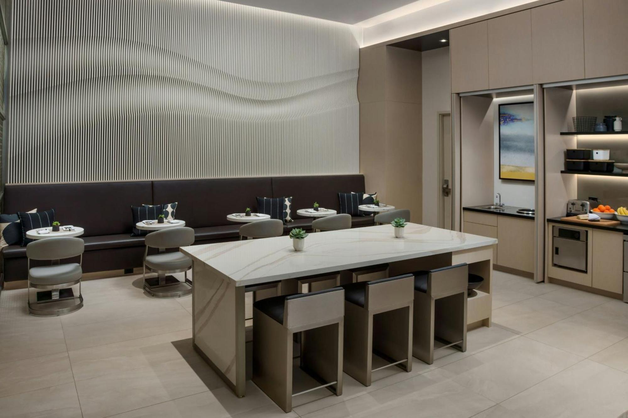 Ac Downtown Hotel